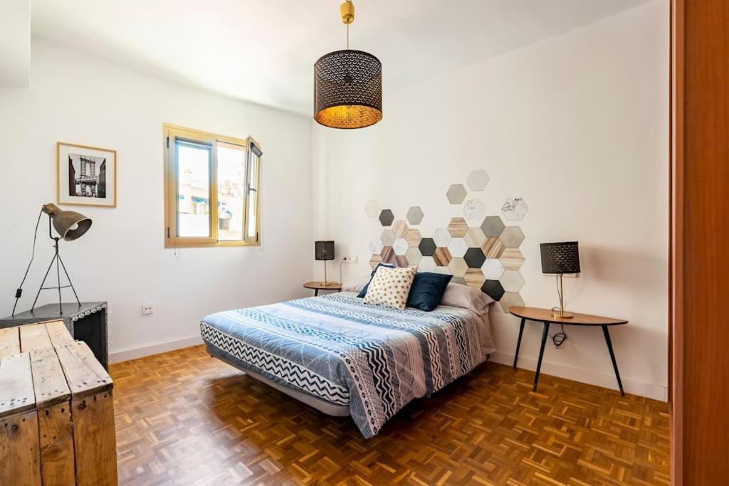 Apartamento Lifehouse Cathedral * Free Parking* Superiorwifi* Almería Exterior foto