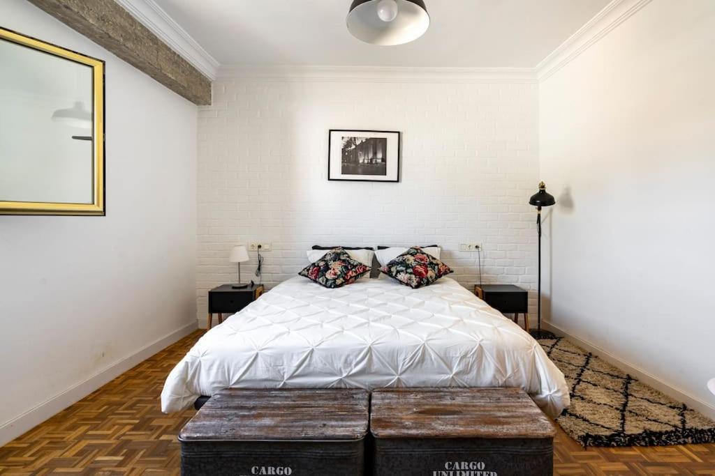 Apartamento Lifehouse Cathedral * Free Parking* Superiorwifi* Almería Exterior foto